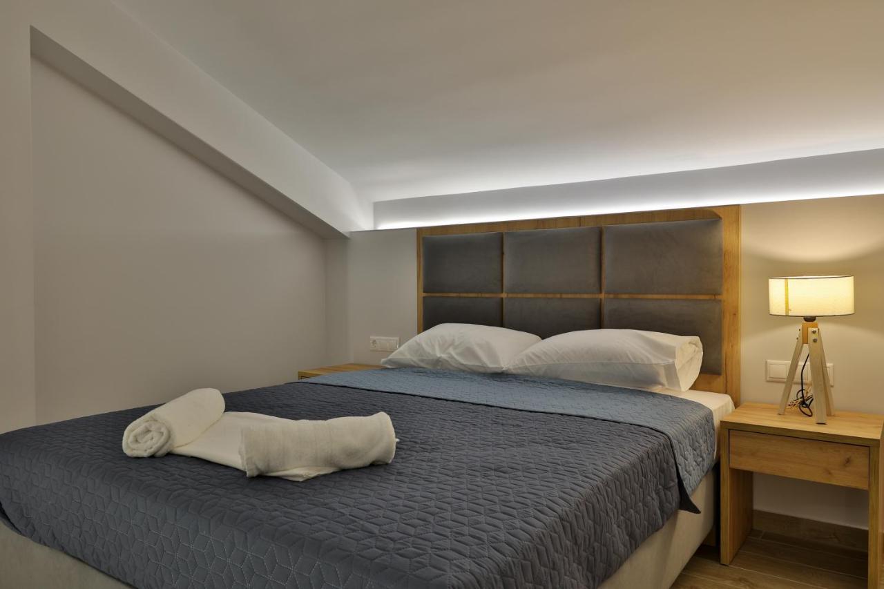 Four Reasons Aparthotel Paralia Katerinis Bagian luar foto