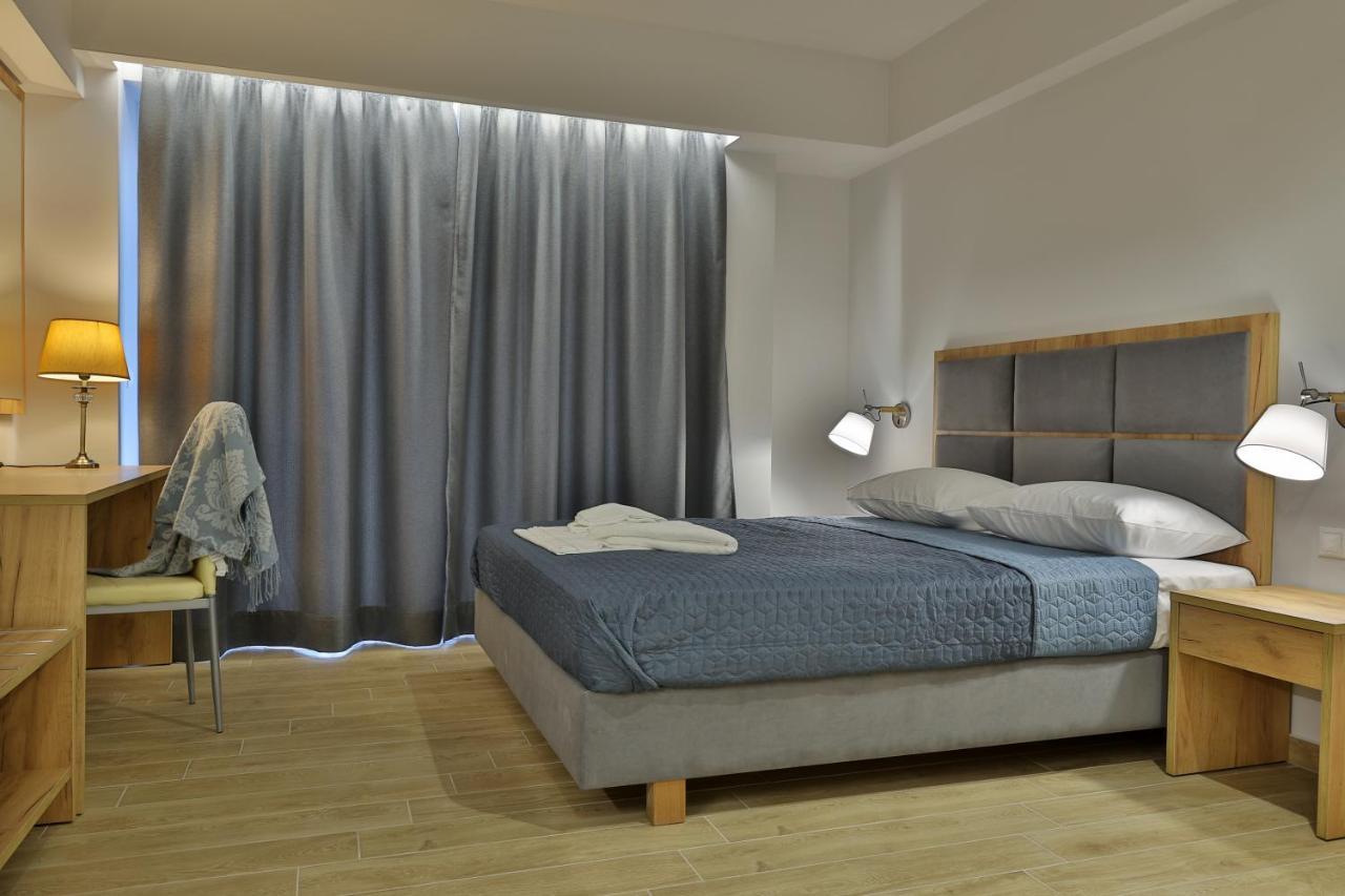 Four Reasons Aparthotel Paralia Katerinis Bagian luar foto