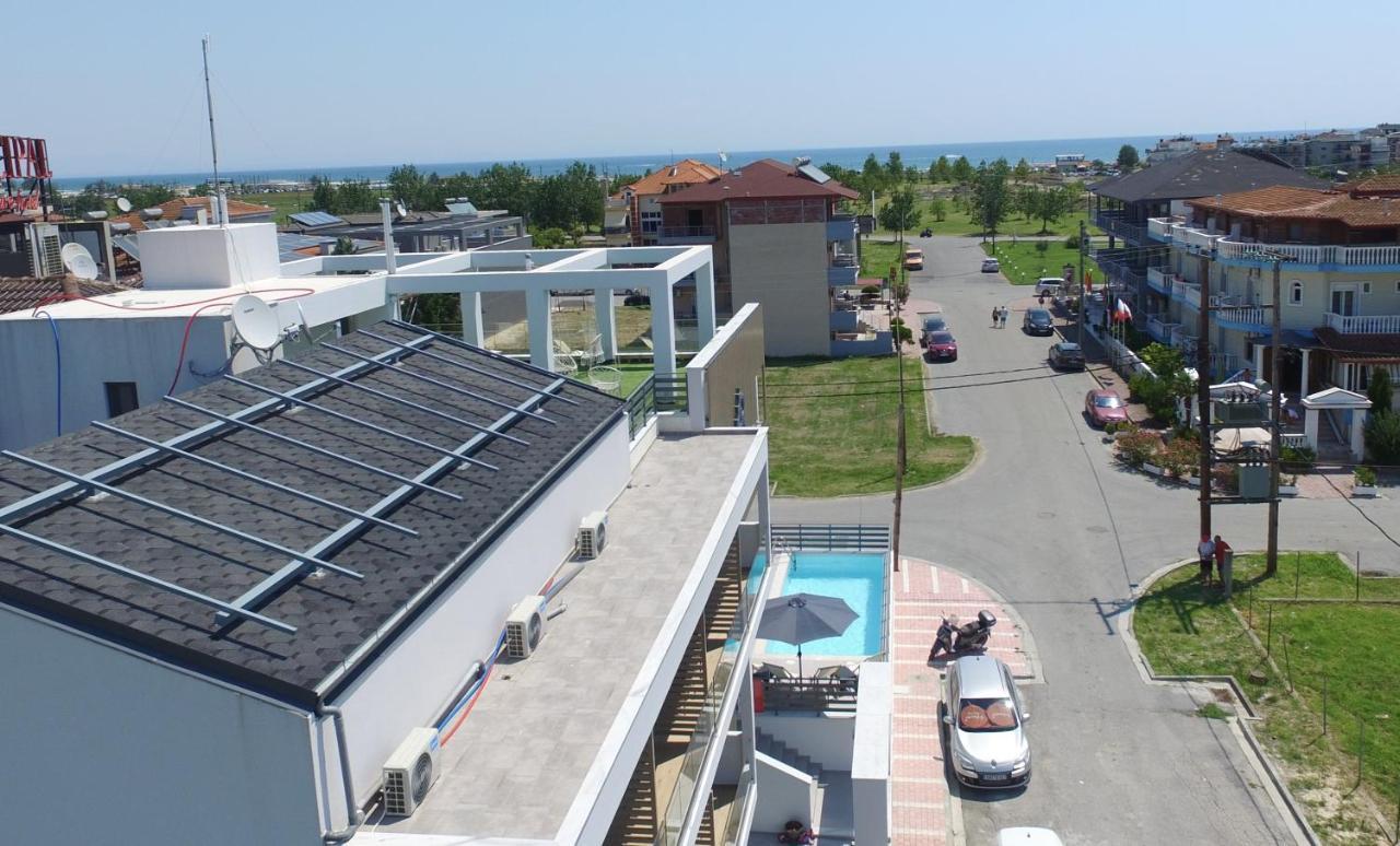 Four Reasons Aparthotel Paralia Katerinis Bagian luar foto