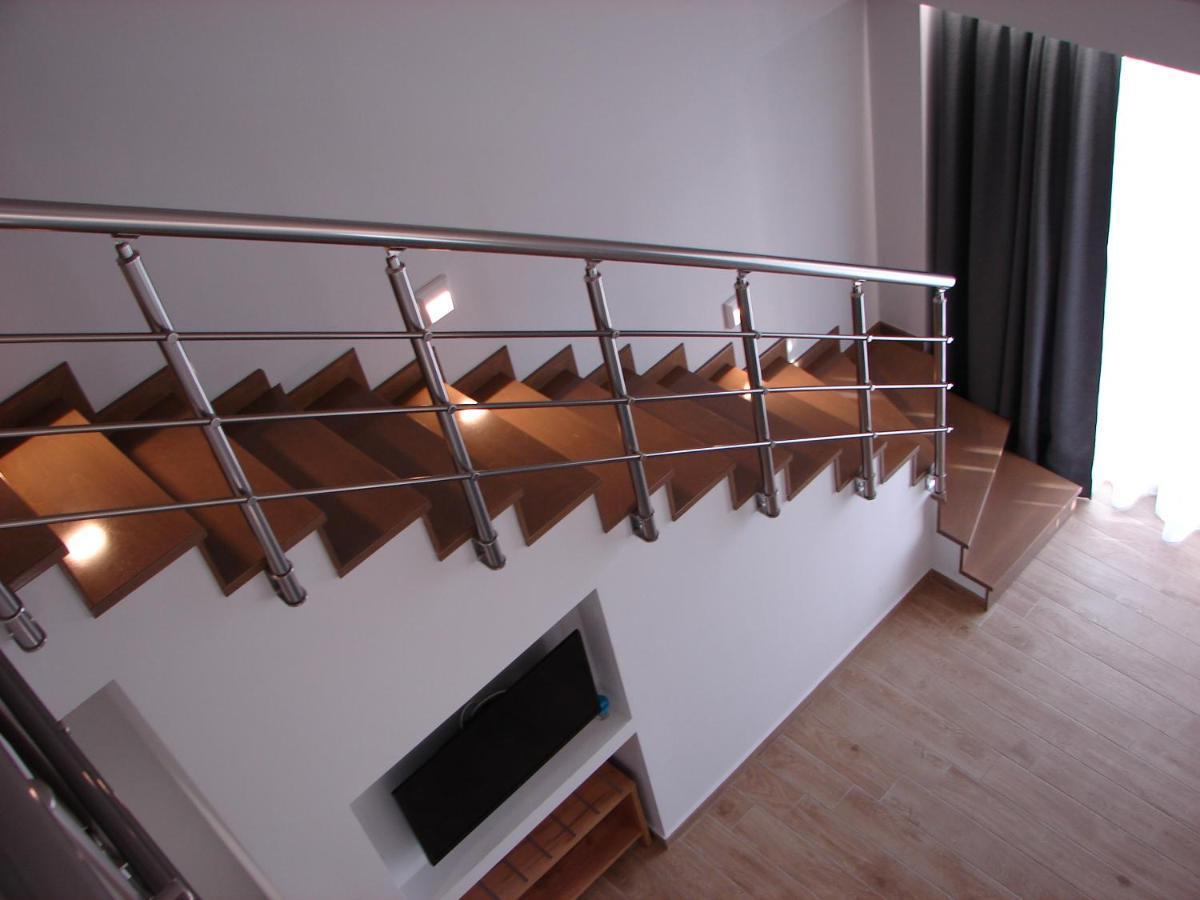 Four Reasons Aparthotel Paralia Katerinis Bagian luar foto